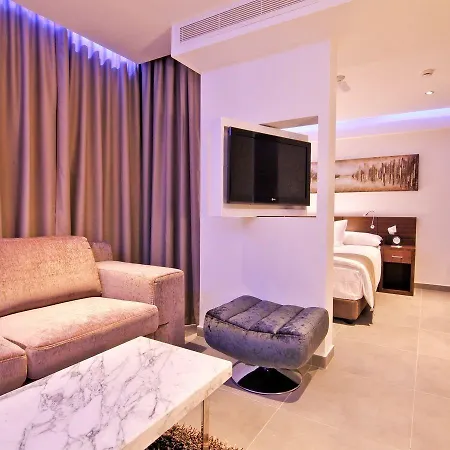 Отель Achilleos